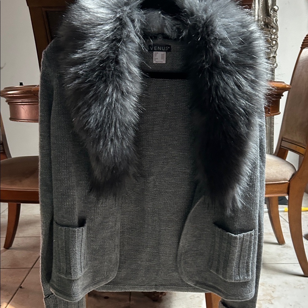 VENUS Charcoal Jacket with Plush Faux Fur Collar